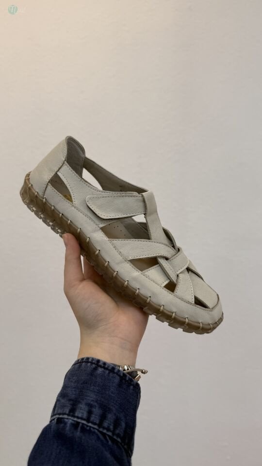 Floor 3001 Kadın Deri Ortopedik Cırt Detay Yazlık Ayakkabı