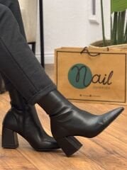 Nail Shoes 124 Kadın Streç Kalın Topuk Bot