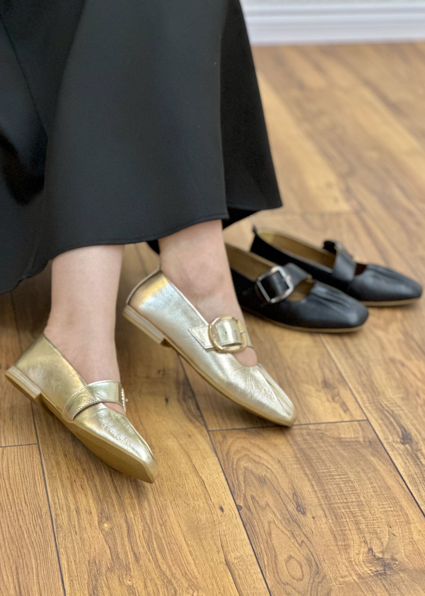 Floor 108 Kadın Deri Ortopedik Önü Büzgü Detay Babet