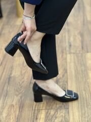 LuciBella 2267 Kadın Tokalı Kalın Topuk Abiye Ayakkabı