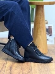 Evida 1391 Kadın Hakiki Deri Lastik Bağcıklı Bot