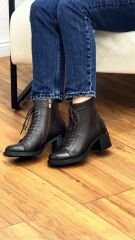 Rachel R1234 Kadın Hakiki Deri Bağcıklı Topuk Detay Bot