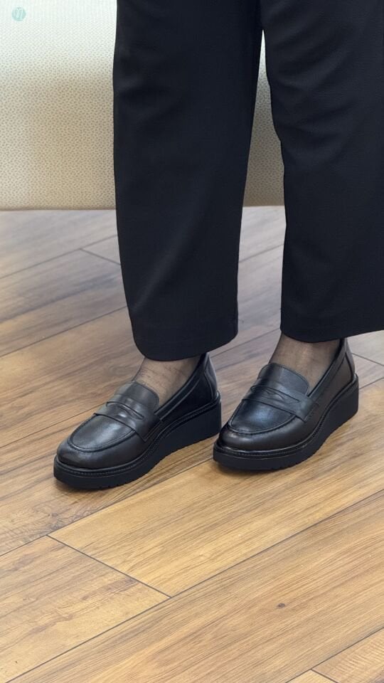 Nehir 1071 Kadın Deri Atkılı Dolgu Ayakkabı